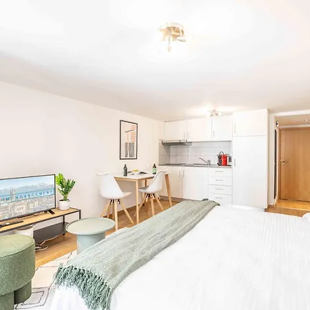 Saint Laurent 33-35 - Self Check In By Homenhancement * Lausanne