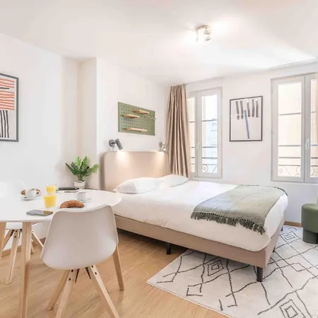 Apartman Saint Laurent 33-35 - Self Check In By Homenhancement *