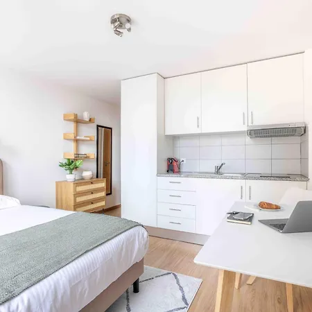 Apartman Saint Laurent 33-35 - Self Check In By Homenhancement *