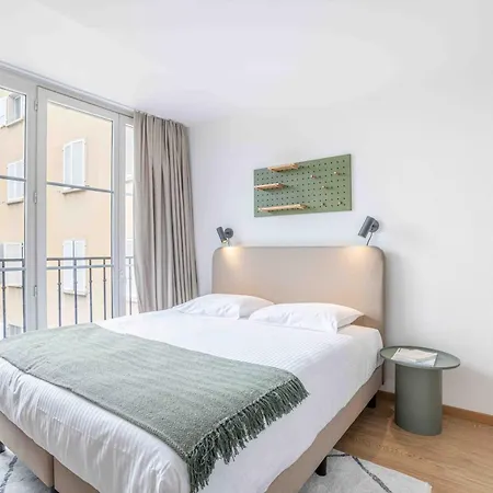 Apartment Saint Laurent 33-35 By Homenhancement *