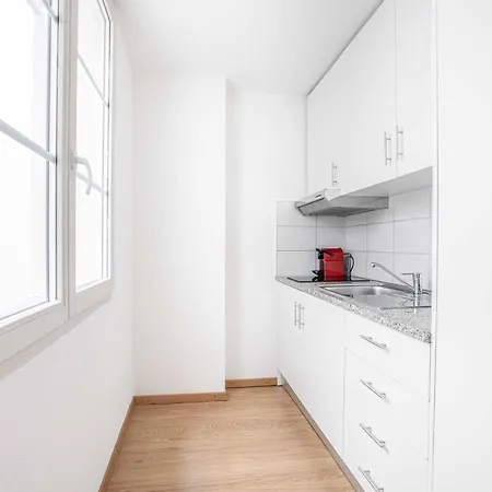Appartement Saint Laurent 33-35 - Self Check In By Homenhancement Lausanne