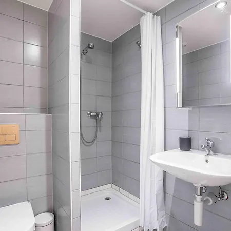 아파트 Saint Laurent 33-35 - Self Check In By Homenhancement