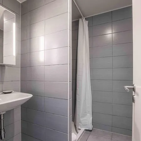 아파트 Saint Laurent 33-35 - Self Check In By Homenhancement 로잔