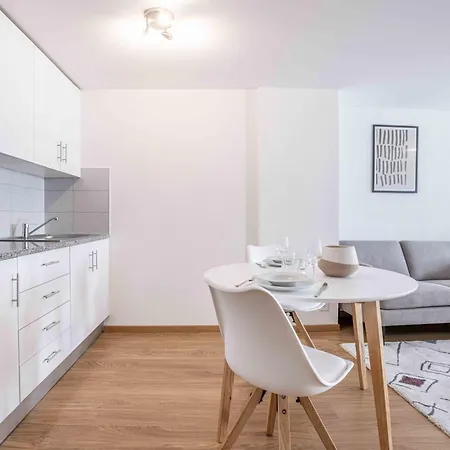 Saint Laurent 33-35 - Self Check In By Homenhancement * Lausanne