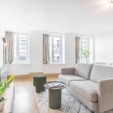 아파트 Saint Laurent 33-35 - Self Check In By Homenhancement *