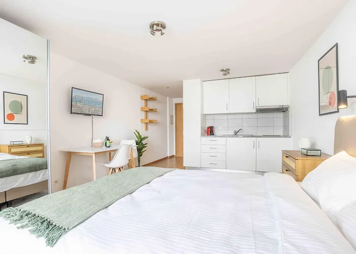 Saint Laurent 33-35 - Self Check In By Homenhancement Apartament