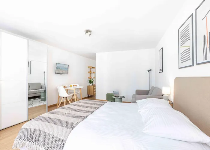 Saint Laurent 33-35 - Self Check In By Homenhancement * Lausana