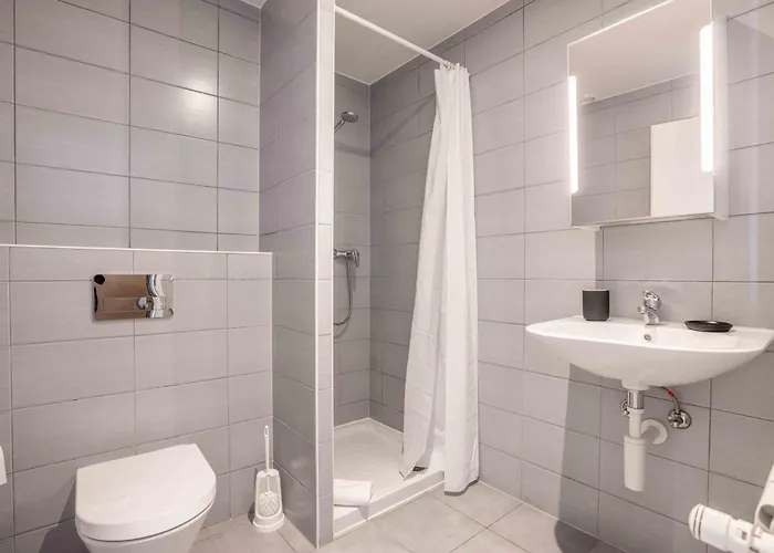 Saint Laurent 33-35 - Self Check In By Homenhancement Apartamento