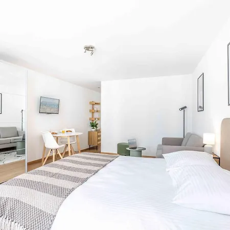 Saint Laurent 33-35 - Self Check In By Homenhancement * Lausanne