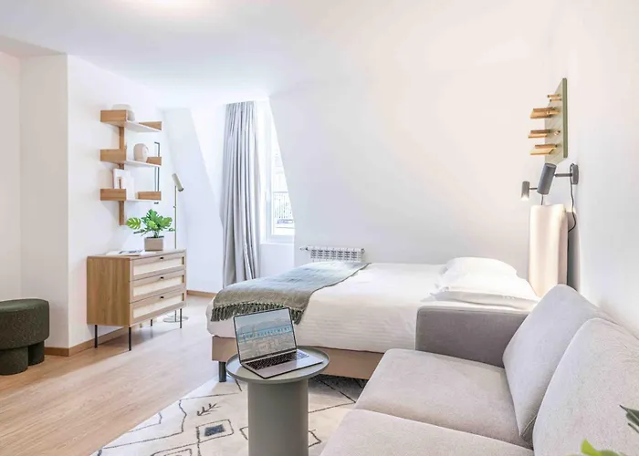 Saint Laurent 33-35 - Self Check In By Homenhancement * Lausanne