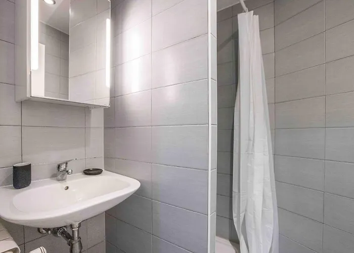 Appartement Saint Laurent 33-35 - Self Check In By Homenhancement