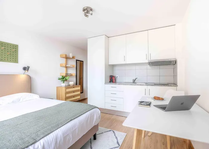 Appartement Saint Laurent 33-35 - Self Check In By Homenhancement *