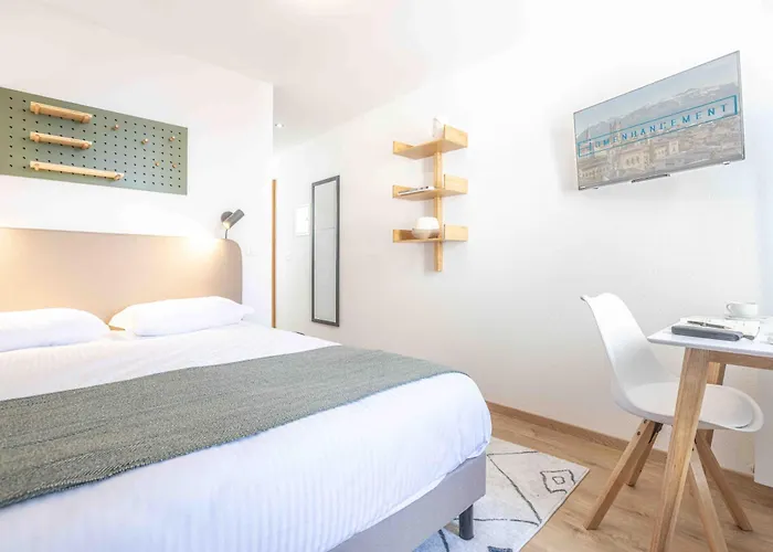 Appartement Saint Laurent 33-35 - Self Check In By Homenhancement *